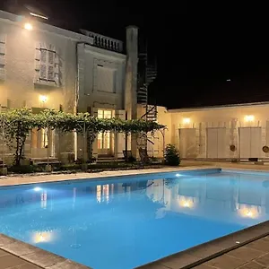 Logis Veles Bed & Breakfast Aubin (Aveyron)