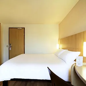 Ibis Tour Eiffel Cambronne 15eme 3*, Paris Frankrike
