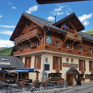 Hotel Hôtel-chalet Les Mélèzes